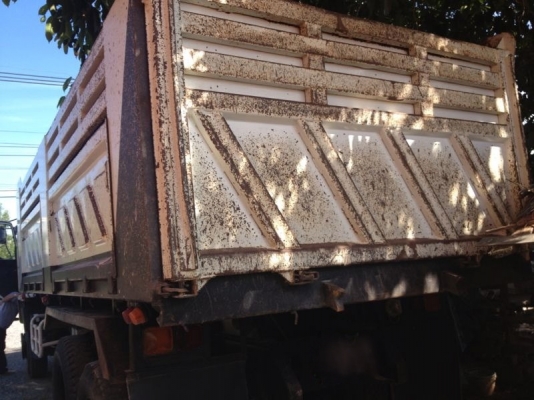 รถอีซูซุ 10 ล้อดั้ม FXZ 270 แรงม้า ปี 49  ( รถวิ่ง 11x,xxx กม. ) สนใจติดต่อ 081 - 6079515