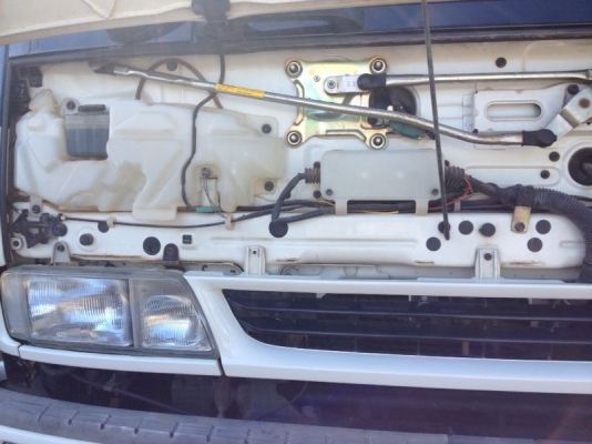 รถอีซูซุ 10 ล้อดั้ม FXZ 270 แรงม้า ปี 49  ( รถวิ่ง 11x,xxx กม. ) สนใจติดต่อ 081 - 6079515