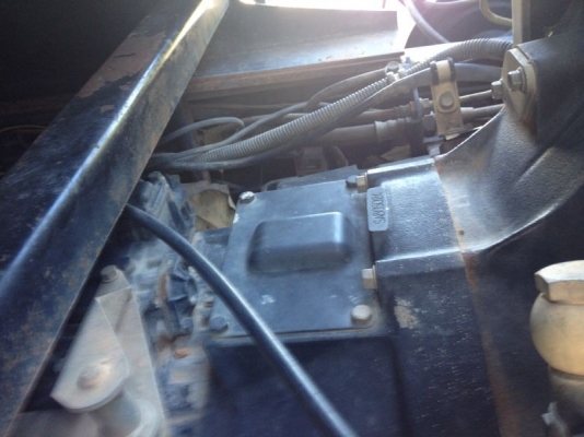 รถอีซูซุ 10 ล้อดั้ม FXZ 270 แรงม้า ปี 49  ( รถวิ่ง 11x,xxx กม. ) สนใจติดต่อ 081 - 6079515