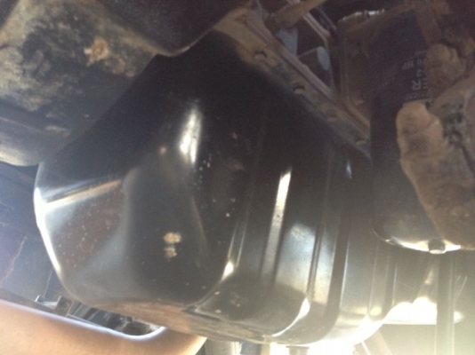 รถอีซูซุ 10 ล้อดั้ม FXZ 270 แรงม้า ปี 49  ( รถวิ่ง 11x,xxx กม. ) สนใจติดต่อ 081 - 6079515