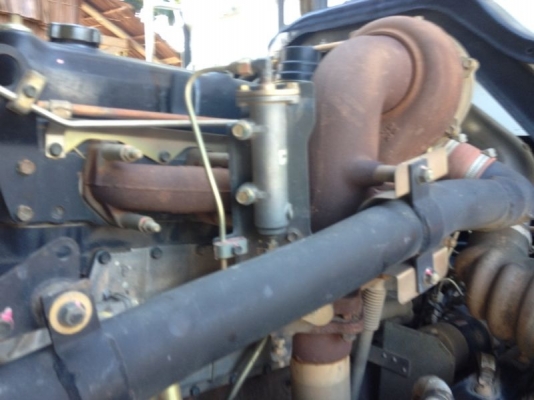 รถอีซูซุ 10 ล้อดั้ม FXZ 270 แรงม้า ปี 49  ( รถวิ่ง 11x,xxx กม. ) สนใจติดต่อ 081 - 6079515