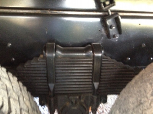 รถอีซูซุ 10 ล้อดั้ม FXZ 270 แรงม้า ปี 49  ( รถวิ่ง 11x,xxx กม. ) สนใจติดต่อ 081 - 6079515