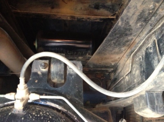 รถอีซูซุ 10 ล้อดั้ม FXZ 270 แรงม้า ปี 49  ( รถวิ่ง 11x,xxx กม. ) สนใจติดต่อ 081 - 6079515