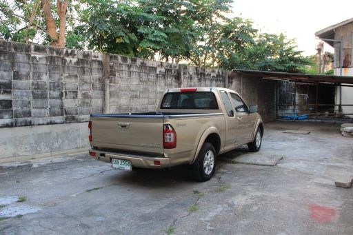 **ขายด่วน  D-max SLX 2.5 เดิมๆรถบ้านแท้ๆ ไม่มีปัญหาเลยครับ จะเอาตังไปดาวน์รถใหม่ ผู้หญิงใช้ ไม่เคยบรรทุก