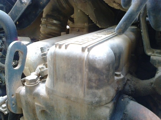 10ล้อดั้มUD CWM430M สภาพเดิมๆทั้งคัน แค่สีไม่สวย...