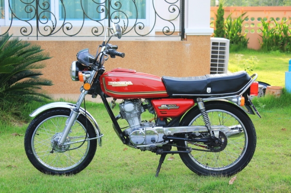 //////// Honda GL100 แต่งทรงเดิมอะไหล่แท้ ภาษีเต็มพร้อมโอน ///////