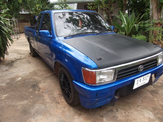 HILUX MIGHTY - X CAP