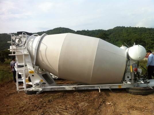 ขายปูนใหม่. มือ1.ยังไม่ได้ใช้งานยกลงจากรถครับ โม่ปั้มเยอรมัน. ครับราคาต่อลองได้ครับ. สนใจโทร 087-5266697ตอนนี้มีโม่มือสอง5คิว1ลูกครับสนใจ-089-7088772