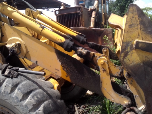 ขายรถตักล้อยางถูกๆใช้งานได้เลย ขายรถตักล้อยางถูกๆใช้งานได้เลย