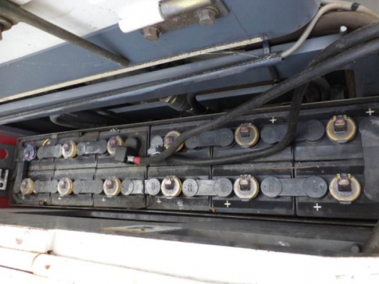 ขาย-รถยกไฟฟ้าแบบ 2 in 1 ยกได้ทั้งคนและของ แบบแมนลิฟต์ ยี่ห้อ NICHIYU: RBS-40-350 เสาสูง 4-6 เมตร มือสองญี่ปุ่น ขาย-รถยกไฟฟ้าแบบ 2 in 1 ยกได้ทั้งคนและของ แบบแมนลิฟต์ ยี่ห้อ NICHIYU: RBS-40-350 เสาสูง 4-6 เมตร มือสองญี่ปุ่น