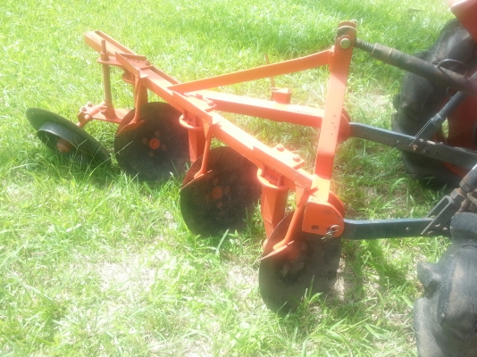 รถไถ KUBOTA L2201