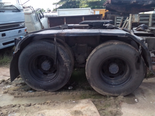 ขายรถหัวลากHINO 2K ถูกๆตามสภาพ