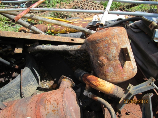 หลงโบว์FN-527-TF-5432----กะบะปีเนียม---มีชุดดั้มทั้งชุด--ตามรูปให้ทั้งหมดครับ--1,120,000,--