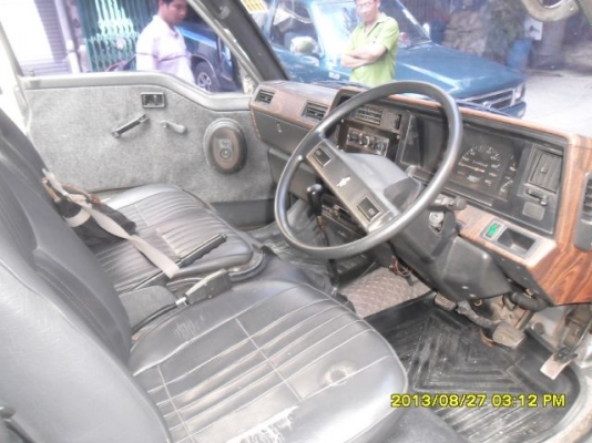 ขายNissan Urvanเครื่องดีเซลTD27เกียร์ธรรมดาเพาเวอร์เครื่องแน่นๆช่วงล่างแน่นใช้ส่งของได้เลยครับ ขายNissan Urvanเครื่องดีเซลTD27เกียร์ธรรมดาเพาเวอร์เครื่องแน่นๆช่วงล่างแน่นใช้ส่งของได้เลยครับ