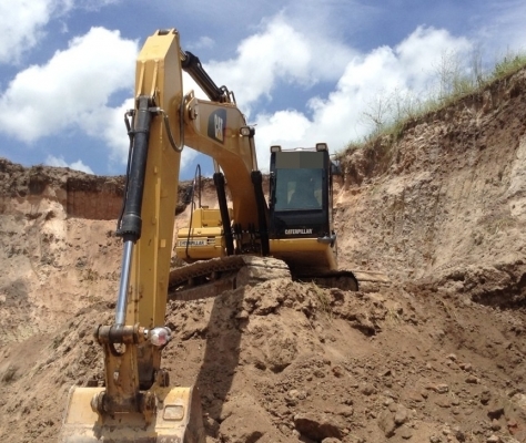 ขายรถแบคโฮCAT320Dกระบอกดำรถใหม่ป้ายแดงใช้งานน้อย8000กว่าชั่วโมง