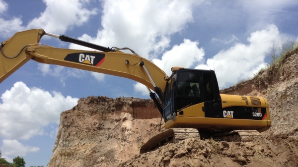ขายรถแบคโฮCAT320Dกระบอกดำรถใหม่ป้ายแดงใช้งานน้อย8000กว่าชั่วโมง ขายรถแบคโฮCAT320Dกระบอกดำรถใหม่ป้ายแดงใช้งานน้อย8000กว่าชั่วโมง