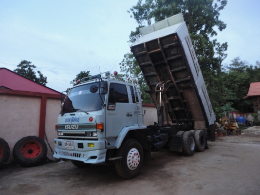 ขายรถบรรทุก 10ล้อดั้มพ์ 2เพลา ISUZU ROCKY 240แรงม้า นางฟ้าแท้ ขายรถบรรทุก 10ล้อดั้มพ์ 2เพลา ISUZU ROCKY 240แรงม้า นางฟ้าแท้