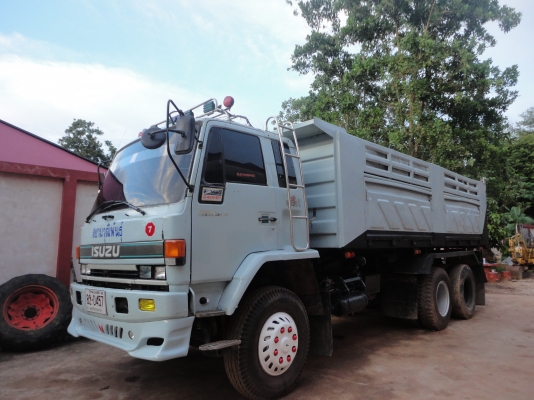 ขายรถบรรทุก 10ล้อดั้มพ์ 2เพลา ISUZU ROCKY 240แรงม้า นางฟ้าแท้ ขายรถบรรทุก 10ล้อดั้มพ์ 2เพลา ISUZU ROCKY 240แรงม้า นางฟ้าแท้