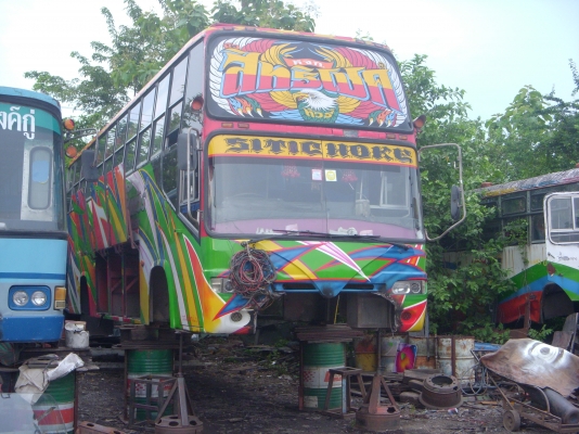 ขายตัวถังรถบัส(ยกแล้วครับ)