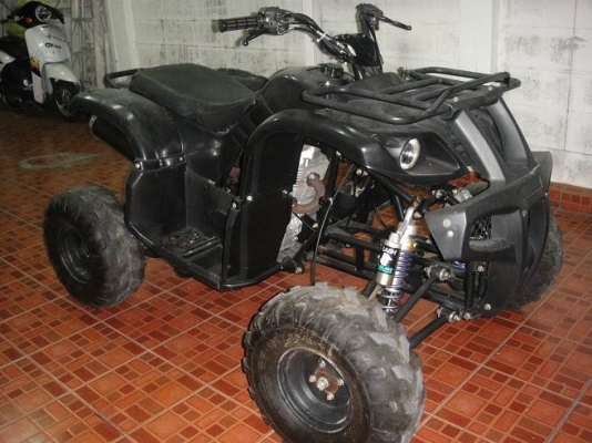 .....ขาย ATV 150CC สตาร์ทมือ มีเกียร์ถอยหลังดิสเบรค สีดำช่วงล่างแต่งมาขี่นิ่มนวลมาก......