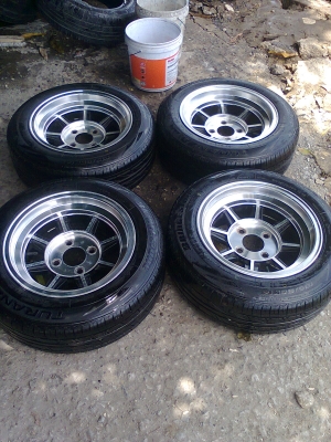 ล้อ HAYACHI ขอบ14 4รู114พร้อมยาง