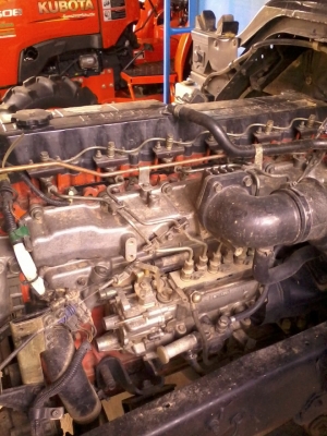 ขาย6ล้อดั้ม เดกก้า 195 HP สวยๆพร้อมใช้งาน จากสงวนศักดิ์