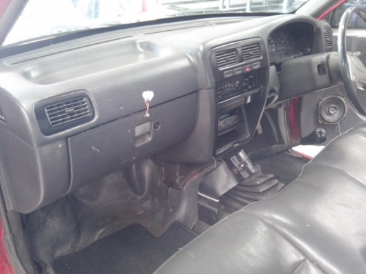 ขาย BIG M 2.5 ปี96 ตามสภาพ ราคาเบาๆ ขาย BIG M 2.5 ปี96 ตามสภาพ ราคาเบาๆ