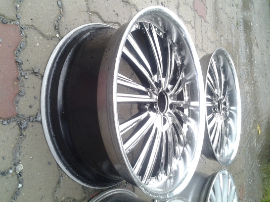 ล้อขอบ18 หลังขอบ20  แนวvip  ออฟสวยๆขายถูกๆครับ