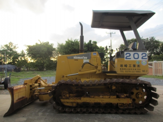 Komatsu D20P-7E ช.ม 2,298 เก่านอกไม่เคยใช้งานในไทยพร้อมใช้ สวยสภาพเดิม Komatsu D20P-7E ช.ม 2,298 เก่านอกไม่เคยใช้งานในไทยพร้อมใช้ สวยสภาพเดิม