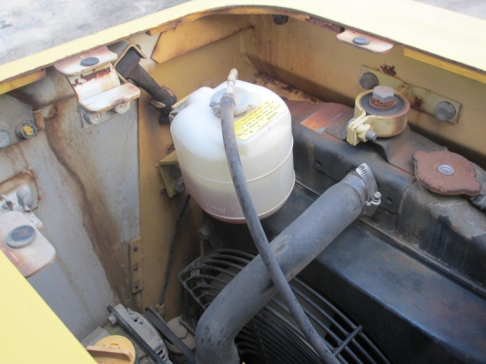 Komatsu D20P-7E ช.ม 2,298 เก่านอกไม่เคยใช้งานในไทยพร้อมใช้ สวยสภาพเดิม Komatsu D20P-7E ช.ม 2,298 เก่านอกไม่เคยใช้งานในไทยพร้อมใช้ สวยสภาพเดิม