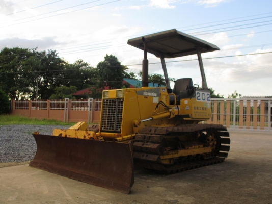 Komatsu D20P-7E ช.ม 2,298 เก่านอกไม่เคยใช้งานในไทยพร้อมใช้ สวยสภาพเดิม Komatsu D20P-7E ช.ม 2,298 เก่านอกไม่เคยใช้งานในไทยพร้อมใช้ สวยสภาพเดิม