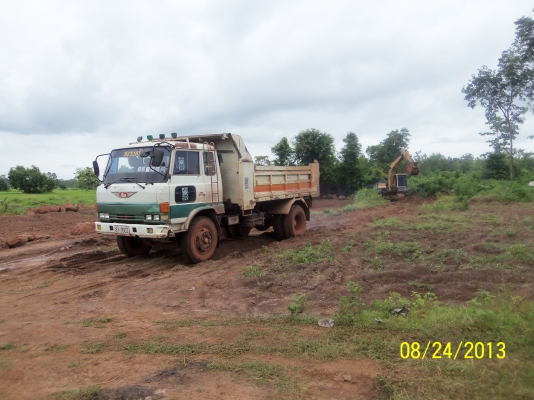 ขายหกล้อดั๊ม