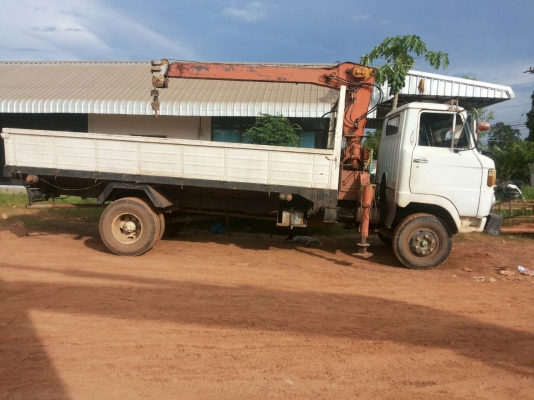 Hino KM ติดเครน 2.5 ตัน