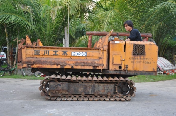 ขายรถบรรทุก ตีนตะขาบ(ใหญ่)แทรคเหล็ก ยกดั้ม นั้่งขับ สตาร์ทไฟฟ้า2สูบ สวยเดิมจากญี่ปุ่น85,000เท่านั้น!