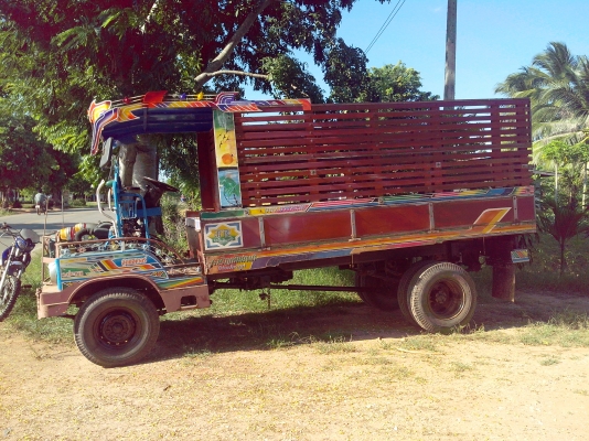 ขายรถอีแต๋น6ล้อ เครื่่อง isuzu 110  4BE1