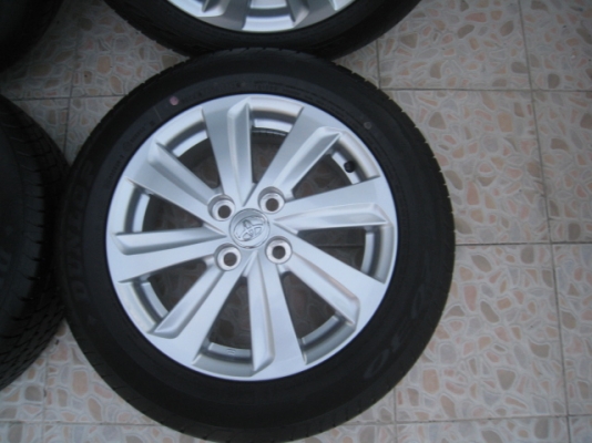 ขายล้อแม็ก Toyota vios ป้ายแดง 15"x5.5" et45 4รู100 +ยางปี13  สนใจติดต่อ เล็กคลองสามครับ (081-3747940)