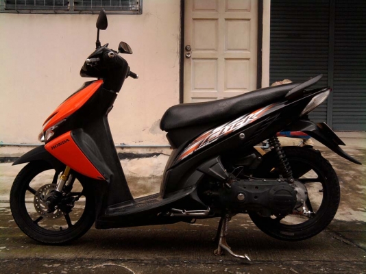 ขออนุญาติขาย Honda Click Combi Brake มือเดียว สภาพนางฟ้า