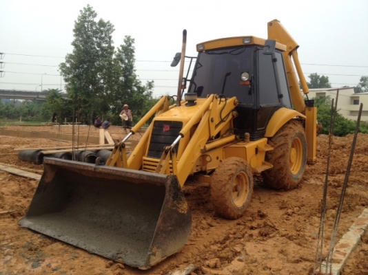 ขาย jcb 3cx serial 40xxxx