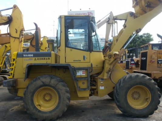 รถตักล้อยาง  WA100-3-60043  สภาพสวย เพิ่งเข้ามาถึงไทย  โทร.081-373-0559