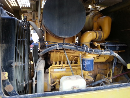 รถตักล้อยาง  WA100-3-60043  สภาพสวย เพิ่งเข้ามาถึงไทย  โทร.081-373-0559