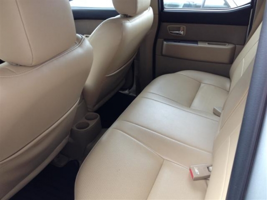 FORD 4ประตู 3.0 XLT 4X4 แอร์แบคคู่ จัดไฟแนนซ์ได้เต็มยอด