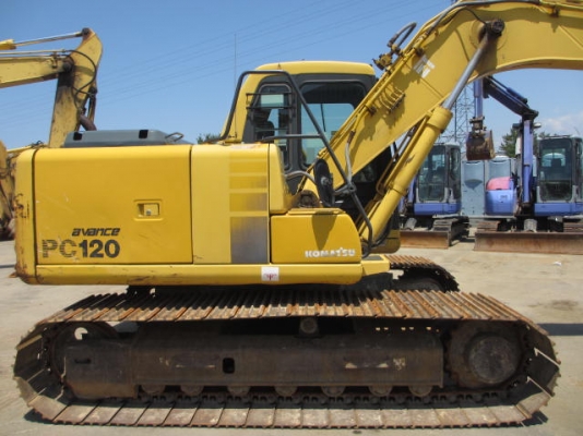 รถเก่านอก pc 120-6e สนใจโทร 082-7211671 อี๊ดสองห้อง