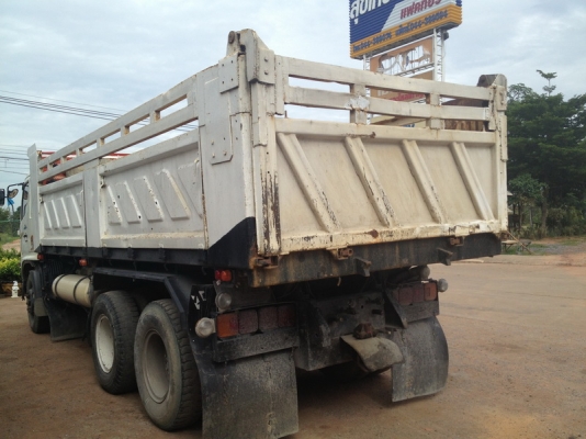 ขาย 10 ล้อ HINO MEGA รถห้างเครื่อง DE8TIS 290แรงม้า NGV รถขายตามสภาพพร้อมเล่มทะเบียนไม่แพงครับ