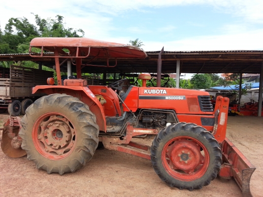 คูโบต้า  M5000 4 wd ใบมีด ผาน6 cmt ขายตามสภาพใช้งานได้ปรกติ
