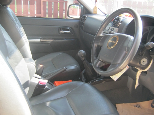 ขาย ISUZU D-MAX - RODEO LS 3.0  i-TEQ VGS TURBO MT 4WD