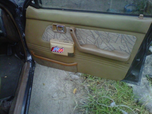 มาสด้า323