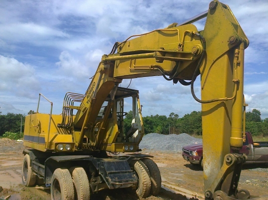 ขายKOBELCO SK 04W-0294 ล้อยาง สภาพสวยพร้อมใช้ เอกสารพร้อม ราคาต่อรองได้ ติดต่อได้ที่คุณอ๊อฟ พิจิตร 086-737-9991