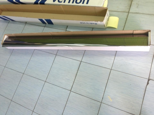 .ขายโละฟิล์มกรองแสงจากโรงงานกันความร้อนกันUV60\%ควันบุหรี่ ยกม้วนม้วนละ4000บาท .ขายโละฟิล์มกรองแสงจากโรงงานกันความร้อนกันUV60\%ควันบุหรี่ ยกม้วนม้วนละ4000บาท