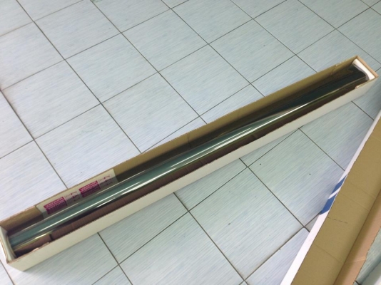 .ขายโละฟิล์มกรองแสงจากโรงงานกันความร้อนกันUV60\%ควันบุหรี่ ยกม้วนม้วนละ4000บาท
