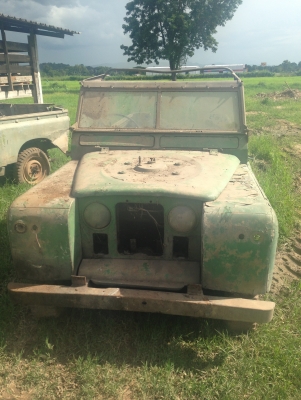 ขายจี๊ป Rover โบราณ ขายจี๊ป Rover โบราณ